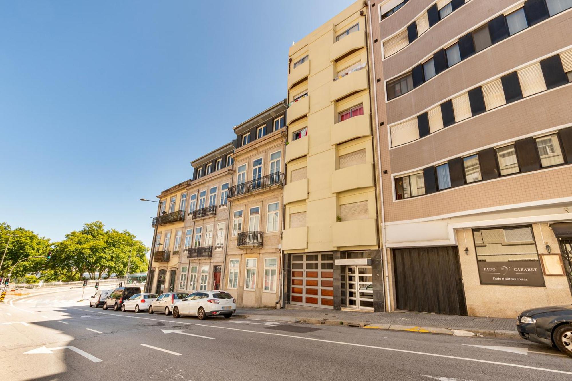 Lusi'apartment - Douro River So Close By Guest * Oporto